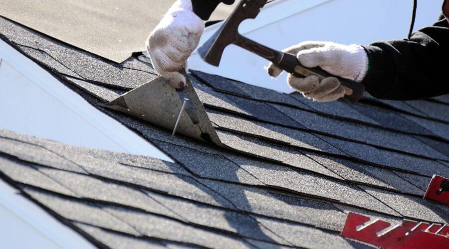 Expert Emergency Roof Repairs services in Roark, KY